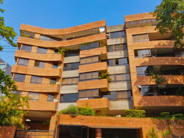 Apartamento en Venta Urb Sebucán, 219Mt2,3H+S,3B+S,3E. 26 25