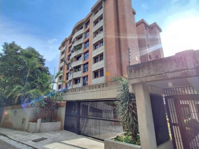 Apartamento En Venta Urb Parque El Retiro Res Brisas del Bosque