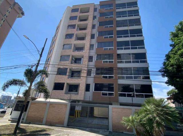 Apartamento en Venta Urbanización Los Caobos Maracay RG