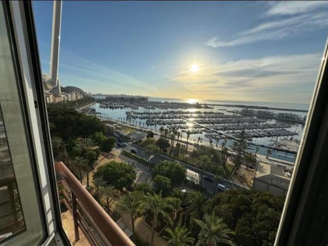 Apartamento en venta Alicante
