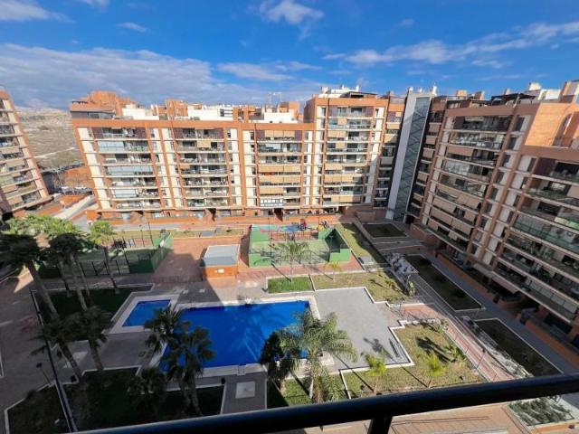 Apartamento en venta Alicante