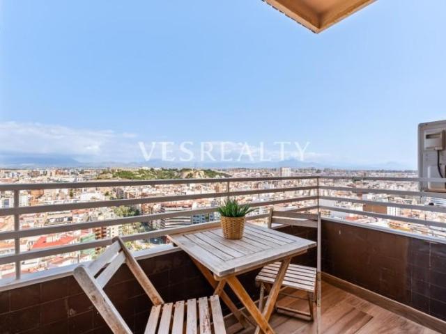 Apartamento en venta Alicante
