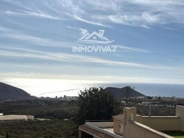 Apartamento en venta Arona