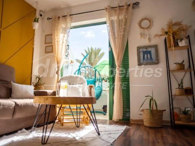 Apartamento en venta Arona
