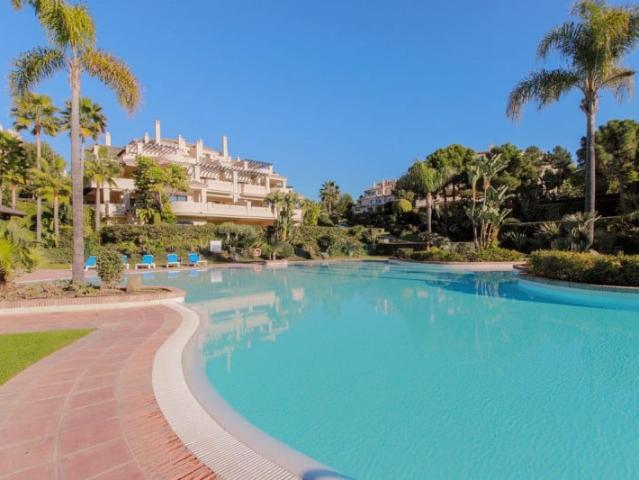 Apartamento en venta Benahavís