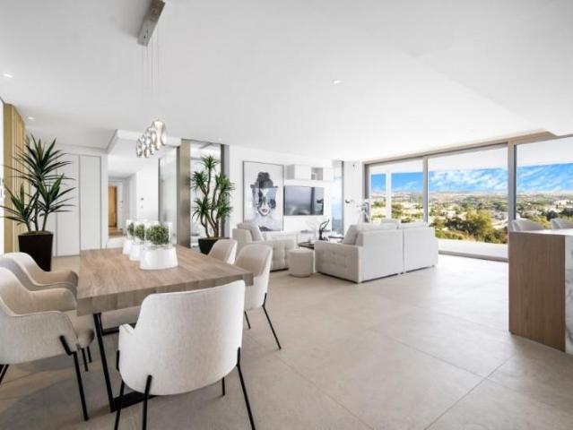 Apartamento en venta Benahavís