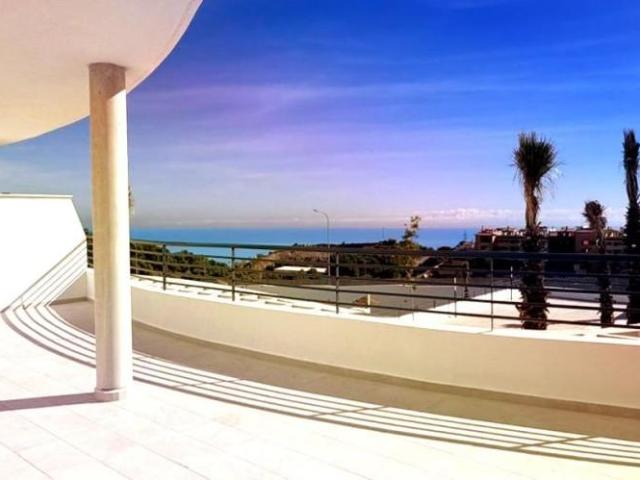 Apartamento en venta Benalmádena