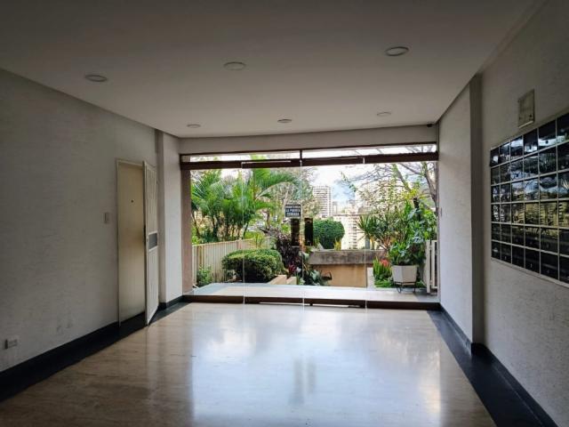 Apartamento en Venta con vista al vila Urb Manzanares Caracas