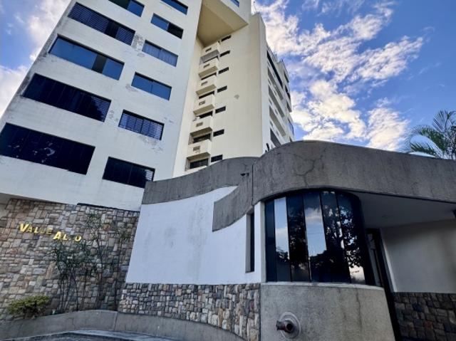 Apartamento en Venta Edif Valle Alto Urb Valle Arriba