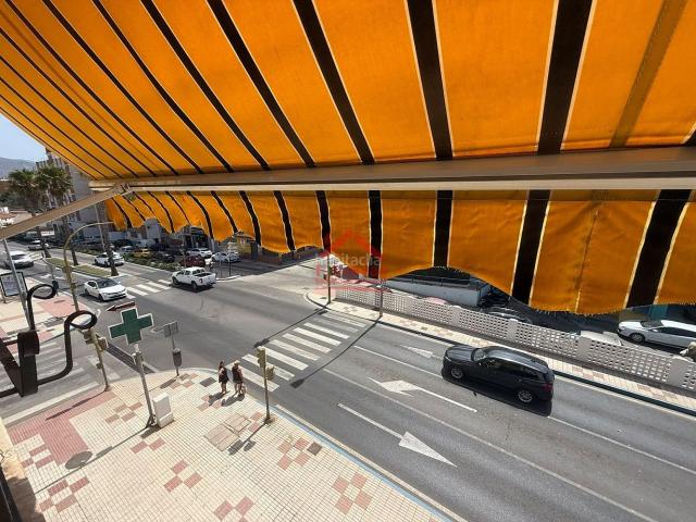 Apartamento en venta en Torre del Mar, Centro. magnífico piso de 4 dormitorios. Apartamentos Torre del.