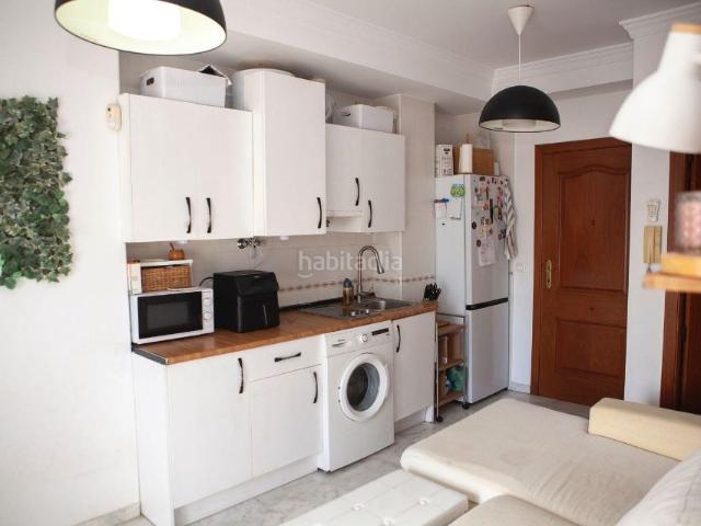 Apartamento en venta en Torre del Mar, El Tomillar. Apartamento en venta Torre del Mar 1 linea de playa con 1 dormitorio. Apartamentos Torre del.