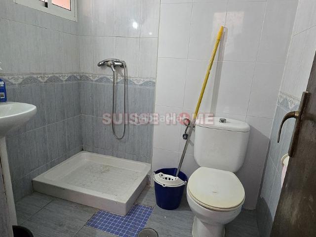Apartamento en venta en Torre del Mar, Paseo Marítimo de Levante. Piso en Torre del mar cerca de la playa con algo vistas al mar. Apartamentos Torre del.