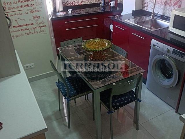 Apartamento en venta en Torre del Mar, Poniente Faro. PISO EN LA AVENIDA ANTONIO TORÉ TORÉ. Apartamentos Torre del.