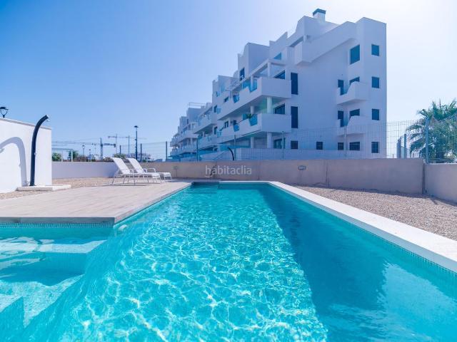 Apartamento en venta en Torre Pacheco, Mar Menor golf. APARTAMENTO CON PISCINA COMUNITARIA Y PISCINA CLIMATIZADA SANTA ROSALÍA, MURCIA. Apartamentos Torre.