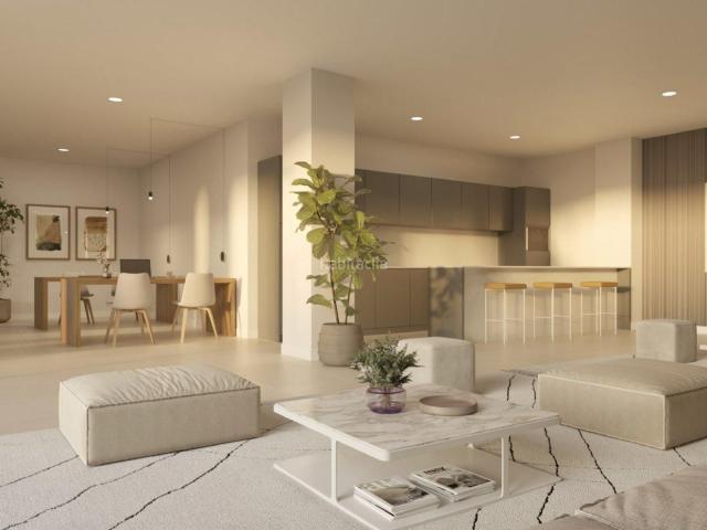 Apartamento en venta en Torremolinos, El Pinillo. Apartamento planta primera de 4 dormitorios y 2 baños con vistas al mar. Torremolinos. Apartamentos.