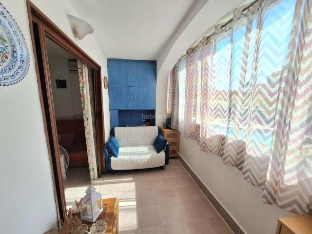 Apartamento en venta en Torrevieja, Nueva Torrevieja. Apartamento de un dormitorio en la hermosa zona de Nueva Torrevieja, ciudad de Torrevieja. Terraza acristalada, piscina. Apartamentos.