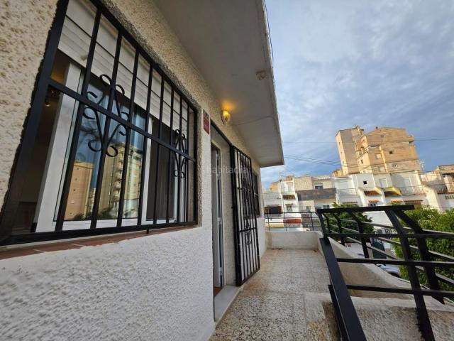 Apartamento en venta en Torrevieja, Nueva Torrevieja. APARTAMENTO EN TORREVIEJA, 1 HABITACION GRAN TERRAZA. Apartamentos.