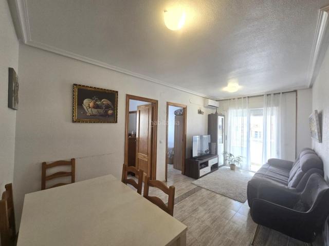Apartamento en venta en Torrevieja, Avenida Habaneras Curva de Palangre. Apartamentos.