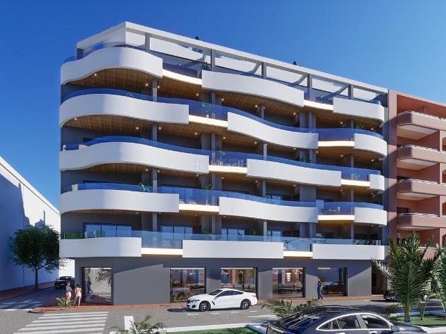 Apartamento en venta en Torrevieja, Avenida Habaneras Curva de Palangre. Apartamentos.