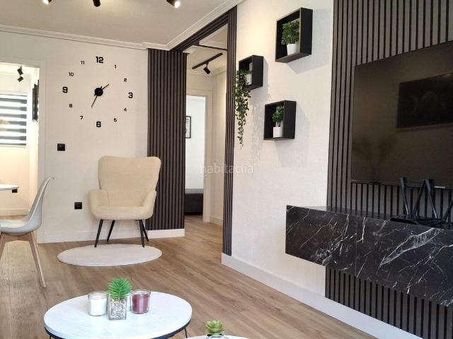 Apartamento en venta en Torrevieja, Avenida Habaneras Curva de Palangre. Apartamentos.