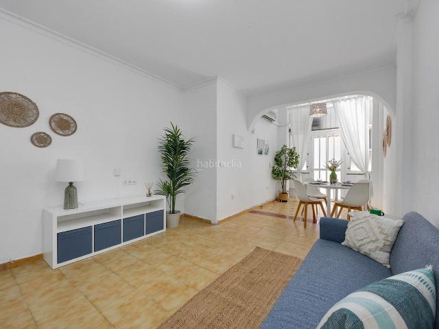 Apartamento en venta en Torrevieja, Avenida Habaneras Curva de Palangre. Apartamentos.