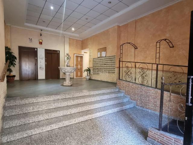 Apartamento en venta en Torrevieja, Avenida Habaneras Curva de Palangre. Apartamentos.
