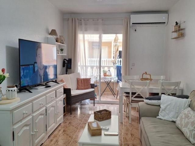 Apartamento en venta en Torrevieja, Avenida Habaneras Curva de Palangre. Apartamentos.