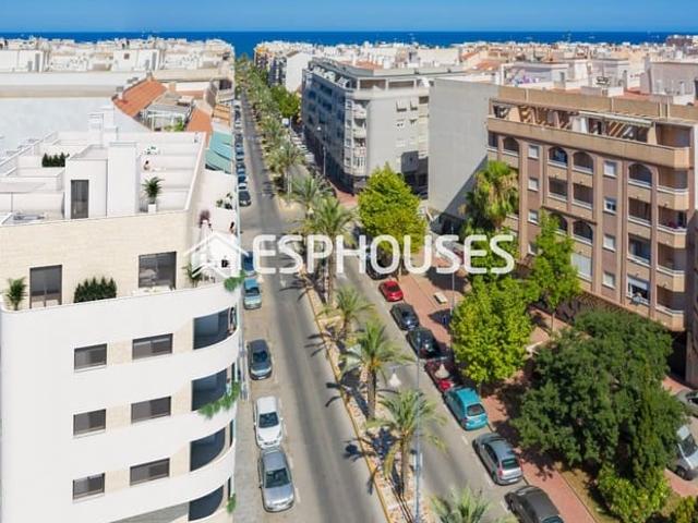 Apartamento en venta en Torrevieja, Alicante Costa Blanca
