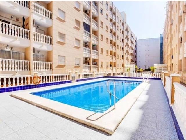 Apartamento en venta en Torrevieja, Alicante Costa Blanca