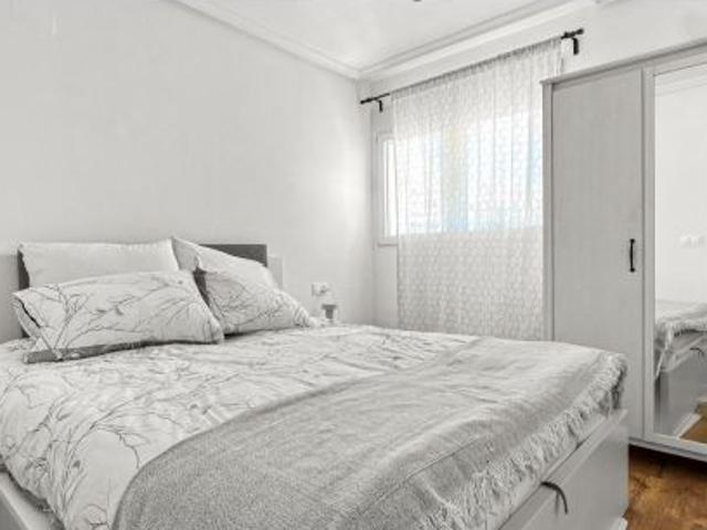Apartamento en Venta en Torrevieja, Alicante