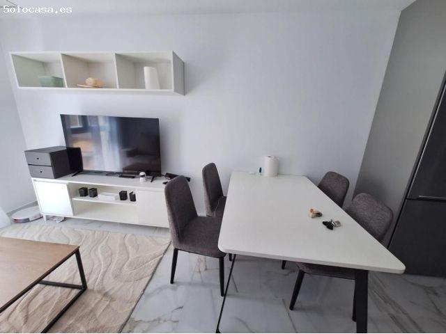 Apartamento en Venta en Torrevieja, Alicante