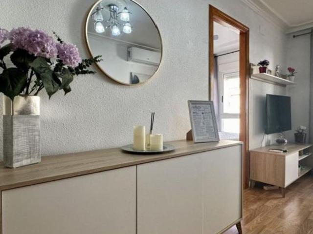 Apartamento en Venta en Torrevieja, Alicante