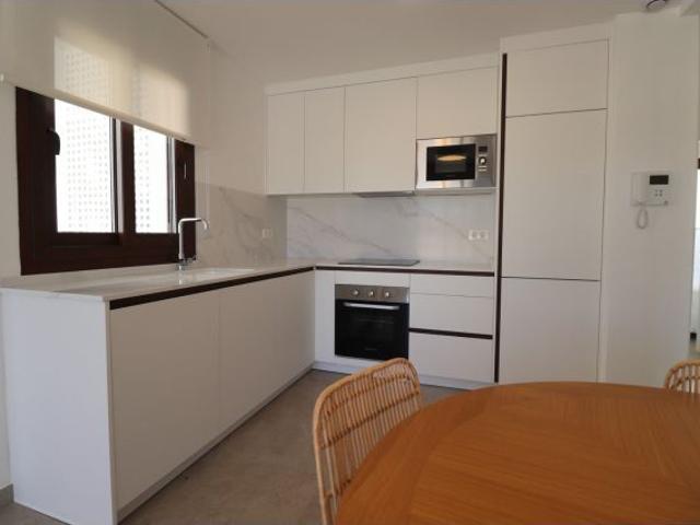 Apartamento en Venta en Torrevieja, Alicante