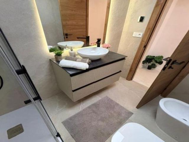 Apartamento en Venta en Torrevieja, Alicante