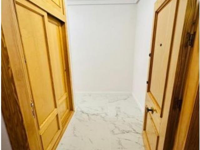 Apartamento en Venta en Torrevieja, Alicante