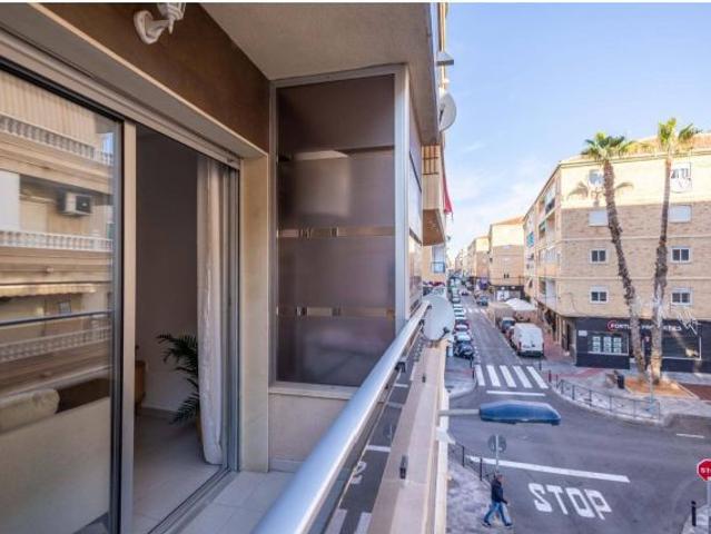 Apartamento en Venta en Torrevieja, Alicante