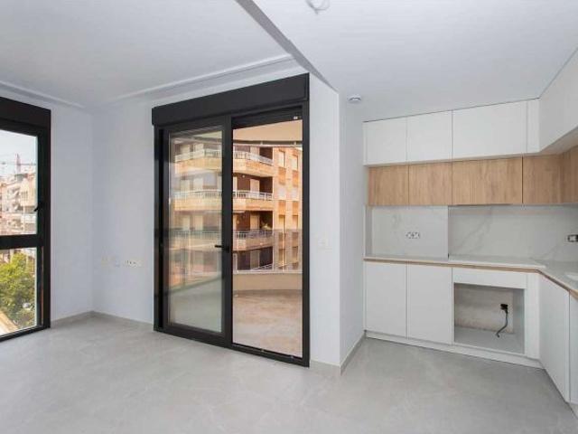 Apartamento en Venta en Torrevieja, Alicante