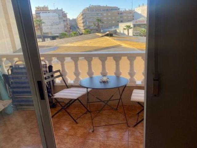 Apartamento en Venta en Torrevieja, Alicante