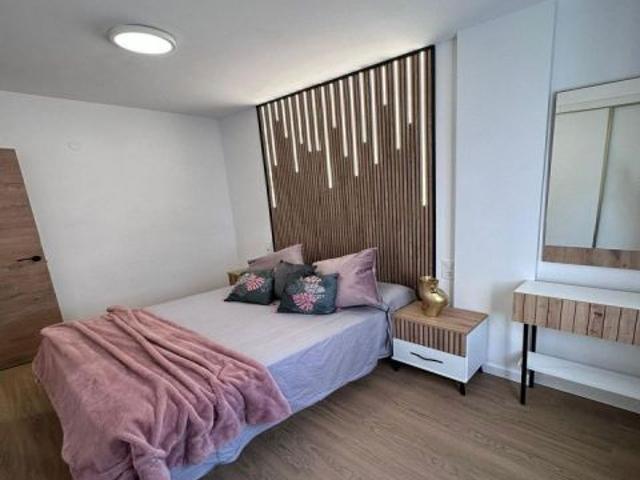 Apartamento en Venta en Torrevieja, Alicante