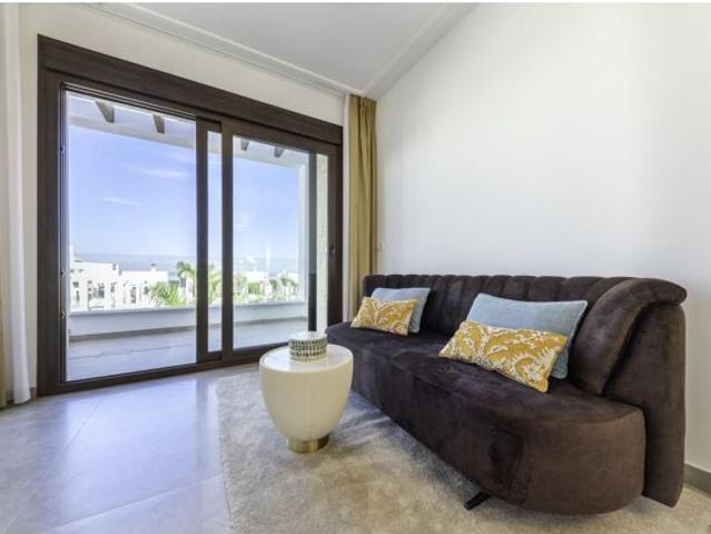 Apartamento en Venta en Torrevieja, Alicante