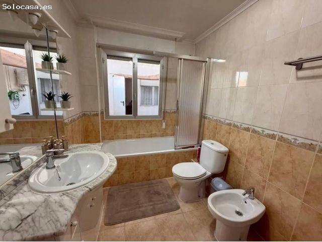 Apartamento en Venta en Torrevieja, Alicante