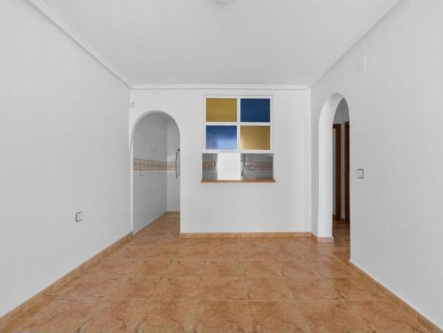 Apartamento en Venta en Torrevieja, Alicante