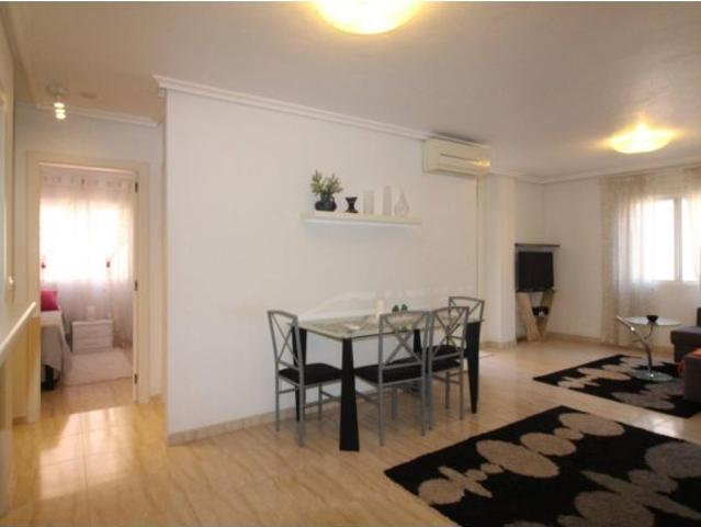 Apartamento en Venta en Torrevieja, Alicante