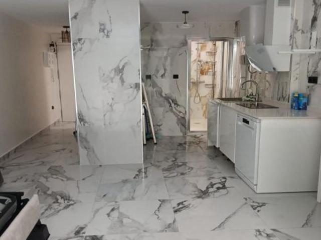 Apartamento en Venta en Torrevieja, Alicante