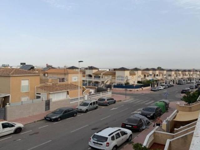 Apartamento en Venta en Torrevieja, Alicante