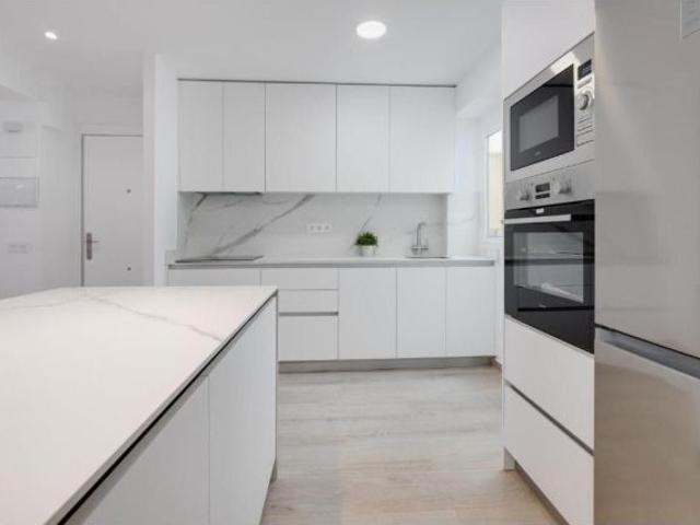 Apartamento en Venta en Torrevieja, Alicante