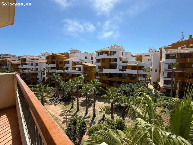 Apartamento en Venta en Torrevieja, Alicante