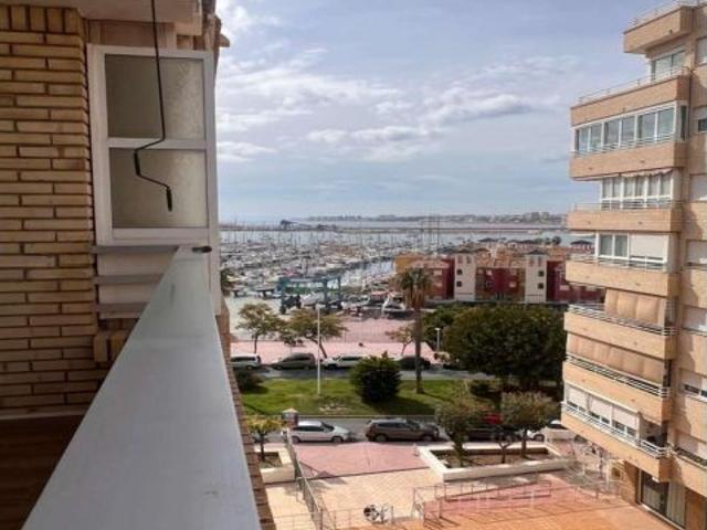 Apartamento en Venta en Torrevieja, Alicante