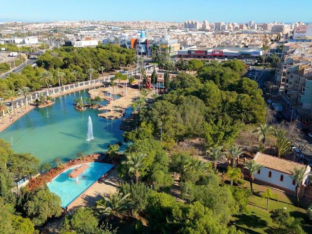 Apartamento en venta en Torrevieja Alicante