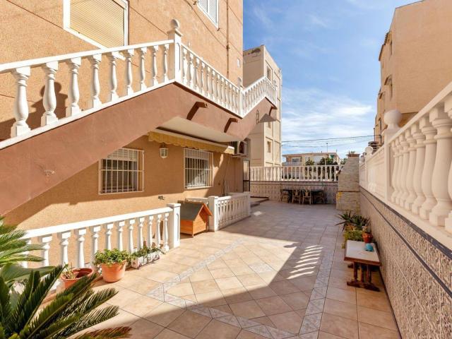 Apartamento en venta en Torrevieja Alicante